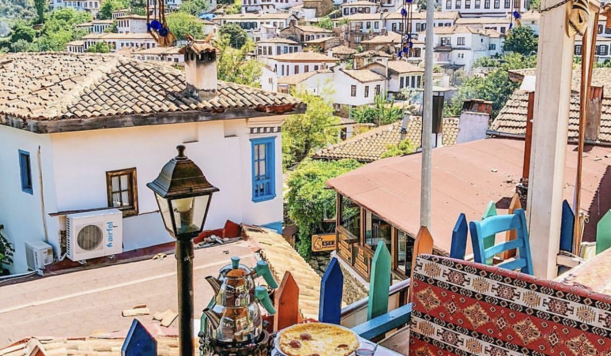 Akyaka Azmak Nehri Efes ve Şirince Turu 1 Gece Otel Konaklamalı