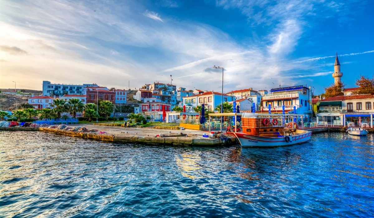 Assos Bozcaada Ayvalık Turu 1 Gece Otel Konaklamalı
