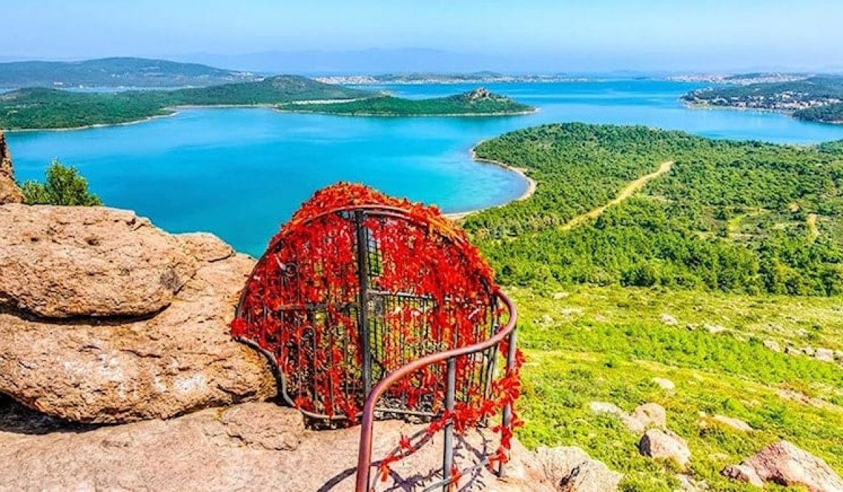 Günübirlik Ayvalık Cunda ve Cennet Tepesi Turu