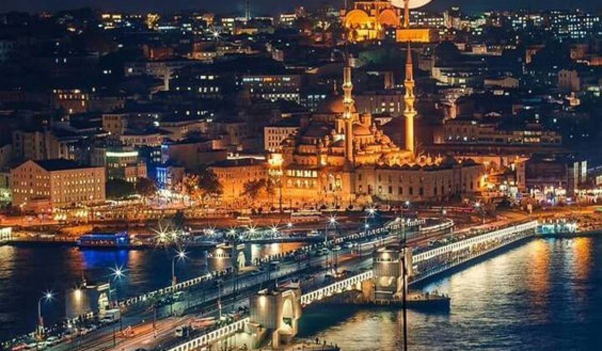 Günübirlik İstanbul Akşam Işıkları Turu (Sömestr Özel)