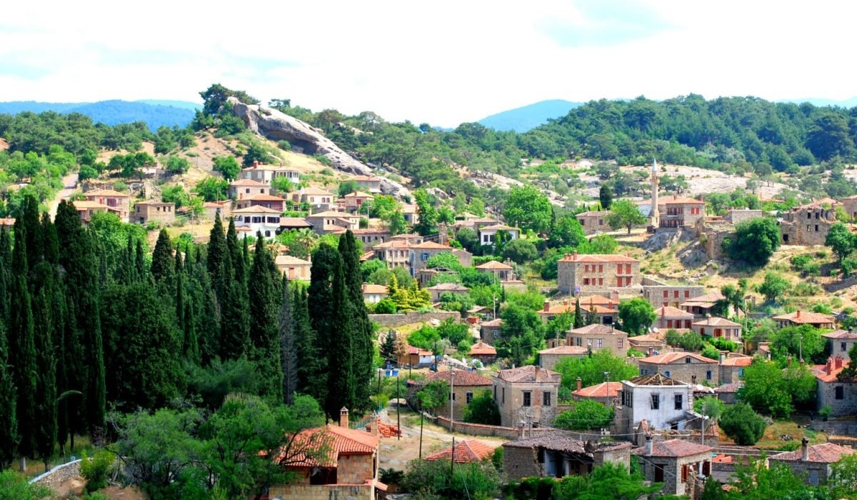 Kazdağları Şelaleleri Adatepe Köyü ve Çanakkale Turu