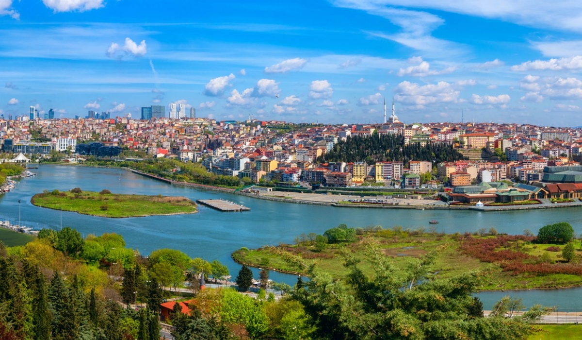 Lale Festivaline Özel Günübirlik Emirgan Lale Bahçeleri-Ortaköy ve Pierre Loti Turu