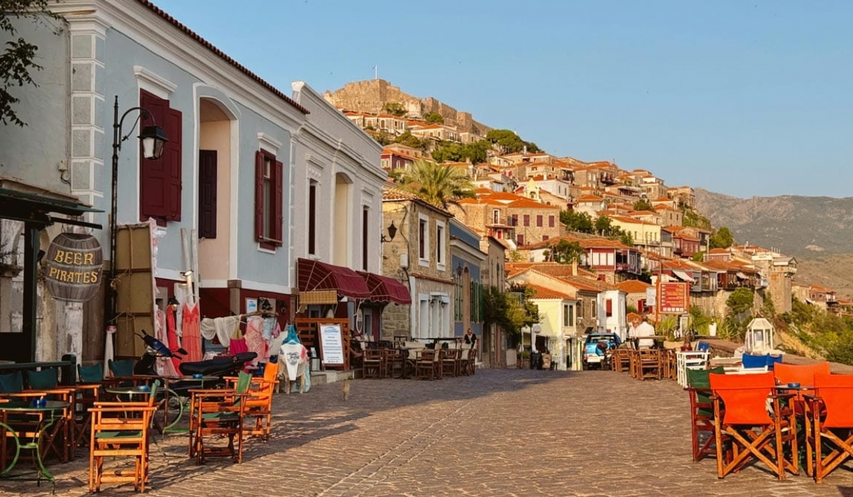 Midilli Adası Turu 2 Gece Otel Konaklamalı Kapı Vizesi İle