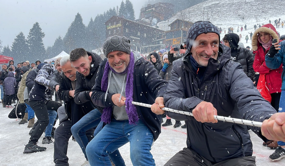 Sömestr Özel Uçaklı Ayder Kardan Adam Festivali Turu 2 Gece Otel Konaklamalı